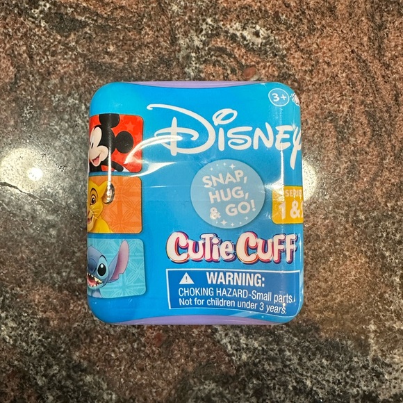 NWT Sealed Disney Cutie Cuff - Picture 1 of 6